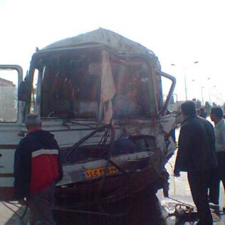 آتش نشانی نیشابور - تصادف اتوبوس و کامیون