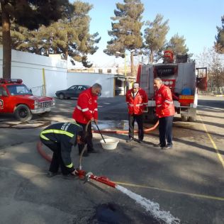 آتش نشانی نیشابور - تاکید بر اجرای مستمر کار روزانه در ایستگاههای هفت گانه آتش نشانی نیشابور