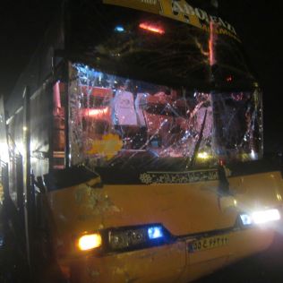 آتش نشانی نیشابور - تصادف اتوبوس با کامیون
