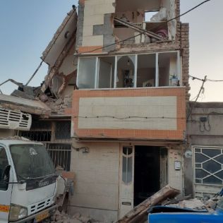 آتش نشانی نیشابور - انفجار گاز موجب ویرانی منزل مسکونی شد