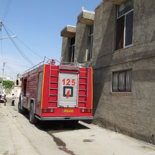 آتش نشانی نیشابور - حریق منزل مسکونی  خیابان شایسته 