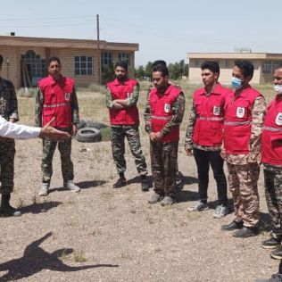 آتش نشانی نیشابور - آموزش 300 نفر از دانش آموزان بسیجی در اردوگاه شهید رجایی