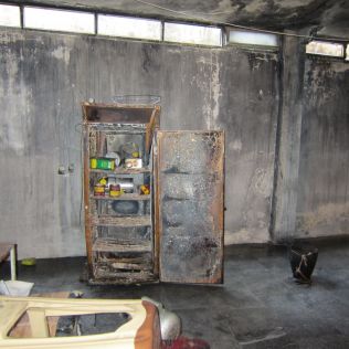 آتش نشانی نیشابور - آتش سوزی مغازه کفاشی